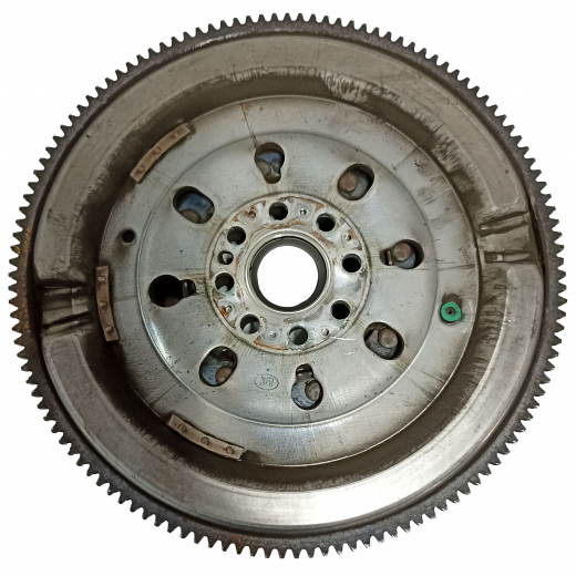 Маховик Nissan (M9R) Контрактный