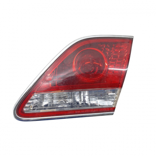 Стоп сигнал Toyota Windom '04-'06 правый в крышку багажника (33-86) контрактный