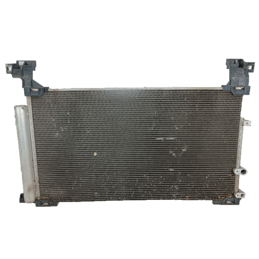 Радиатор кондиционера Lexus Is '13-'19 контрактный