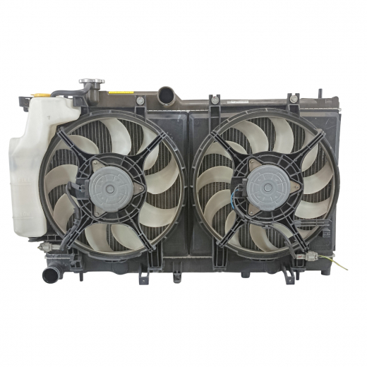 Радиатор охлаждения Subaru Levorg '14-'20 (FB16E, FA20) CVT контрактный в сборе