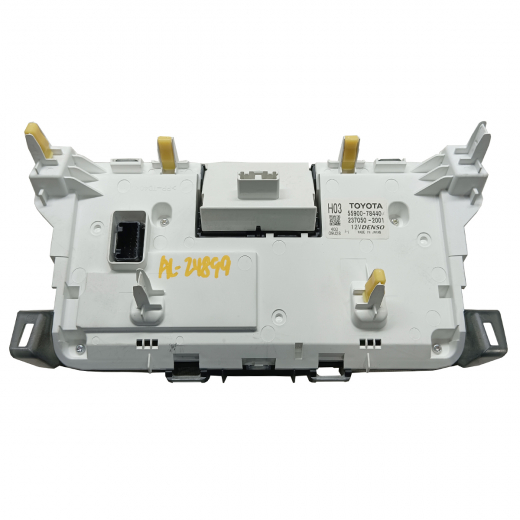 Блок управления печкой Lexus Nx '17-'19  Контрактный 09.2017 - 05.2019