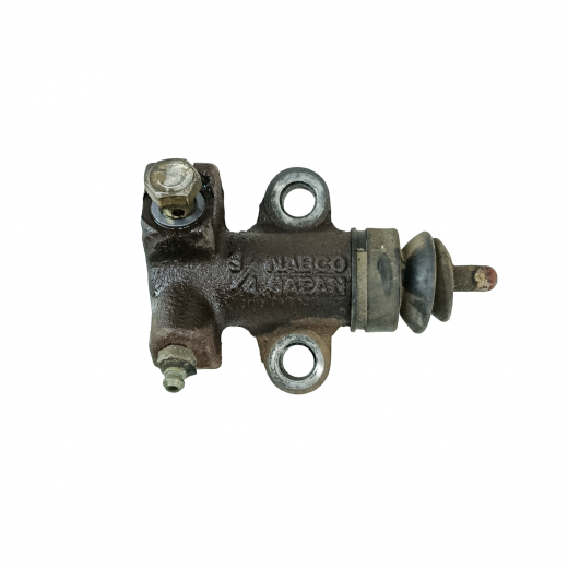 Рабочий цилиндр сцепления Subaru Legacy '97-'03/ Impreza '92-'07/ Forester '97-'02/ Forester '01-'07 Контрактный