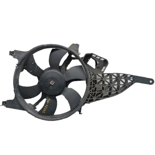 Вентилятор радиатора Nissan Pathfinder '05-'14/ Navara '05-'15 (YD25DDTI) A/C контрактный