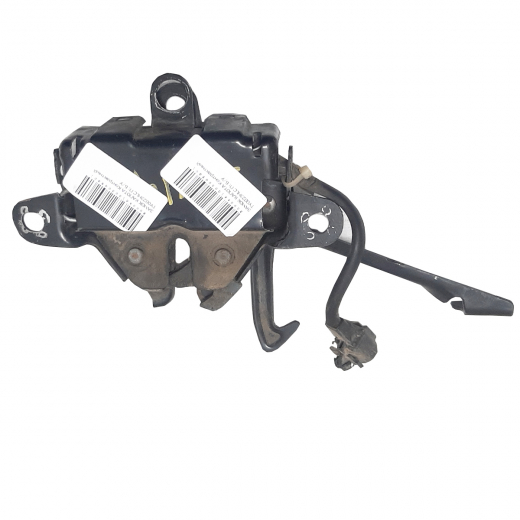 Замок капота Toyota Kluger '00-'07 Контрактный