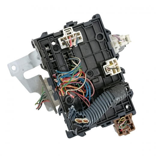 Блок реле (салон) Nissan Wingroad / Avenir / Expert / Liberty / Mazda Familia Van '98-'02 прав контрактный 