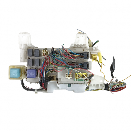 Блок реле (салон) Toyota Spacio '01-'07 лев Контрактный