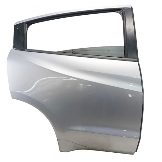 Дверь задняя правая Honda Vezel '13-'21 контрактная