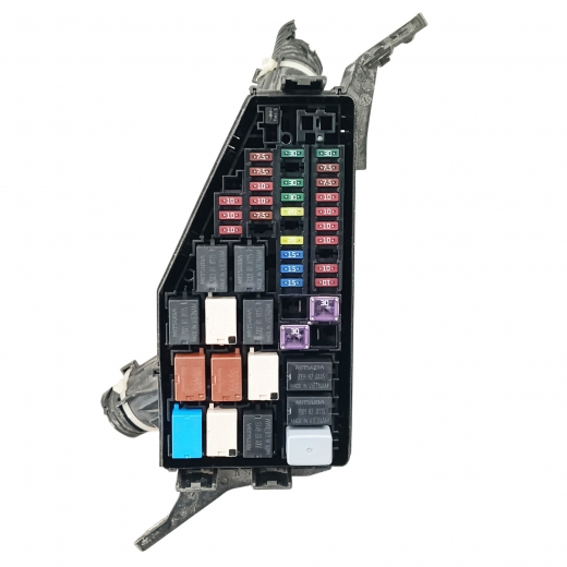 Блок реле (под капот) Honda Vezel '13-'21 левый контрактный