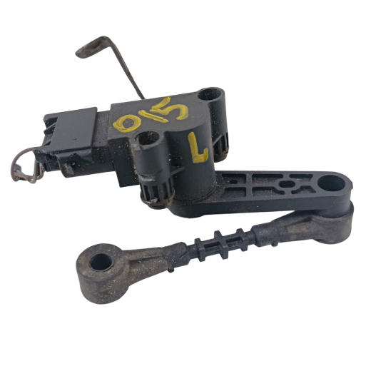 Датчик контроль высоты контрактный LR024217 ЛЕВ передний