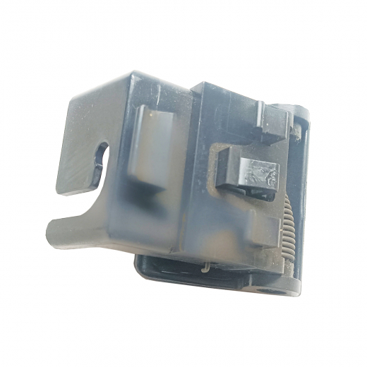 Кнопка (рычаг) открывания капота Mazda Demio '02-'07 контрактный