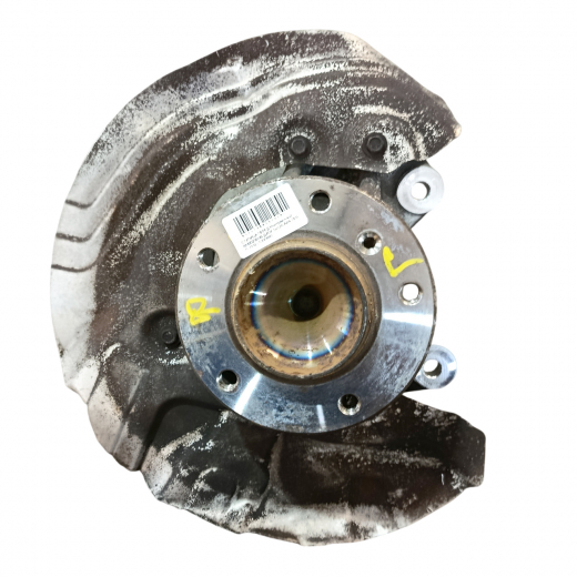 Ступица передняя BMW X1 '09-'15 2WD 5x120 (ABS) левая контрактная