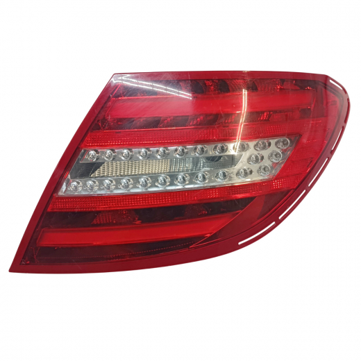 Стоп сигнал Mercedes-Benz C '11-'14 правый (A2048205864) контрактный