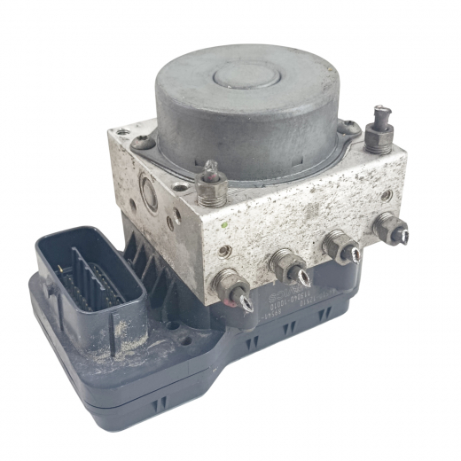 Блок ABS Toyota Corolla '06-'13 (2ZR-FE, 1NZ-FE) 2WD контрактный