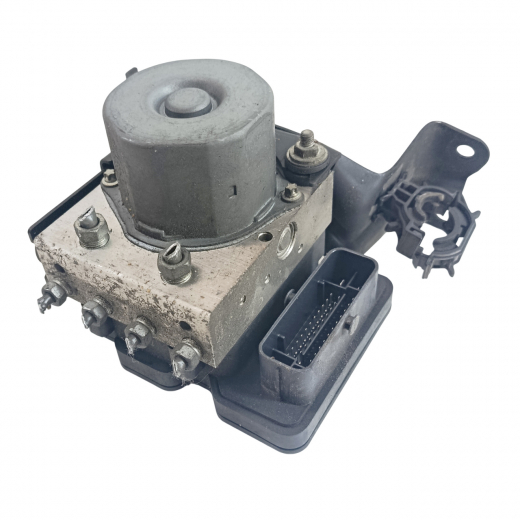 Блок ABS Toyota Camry '12-'14 (1AZ-FE, 2AR-FE) контрактный