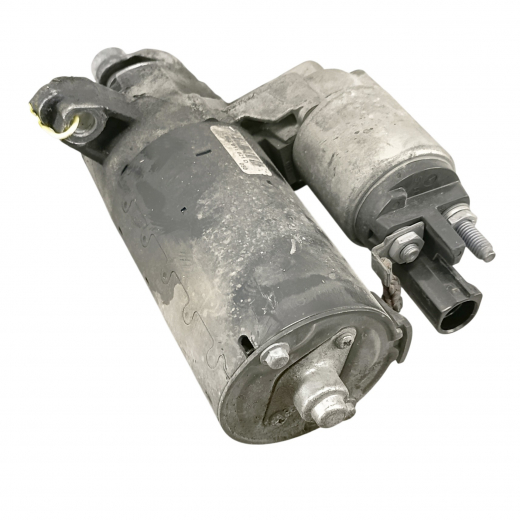 Стартер двигателя Audi CHVA CVT контрактный