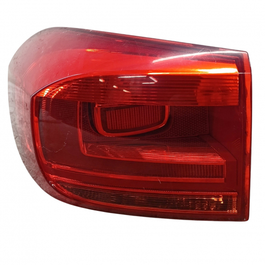Стоп сигнал Volkswagen Tiguan '11-'17 левый (5N0945207) контрактный 