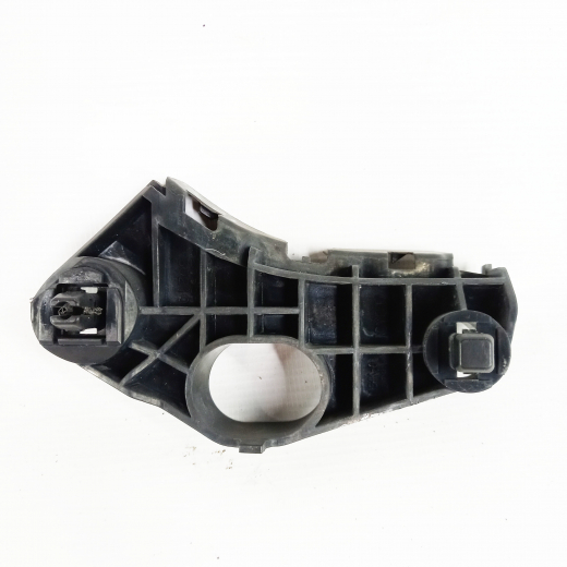 Клипса крепления бампера Lexus GS '07-'11 передняя правая Контрактный 