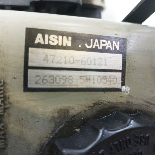 Главный тормозной цилиндр Toyota Land Cruiser Prado '02-'09/ Lexus GX '01-'09 электро контрактный