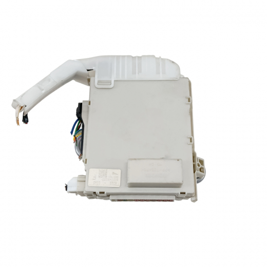 Блок реле (салон) Lexus GS '05-'11 прав Контрактный