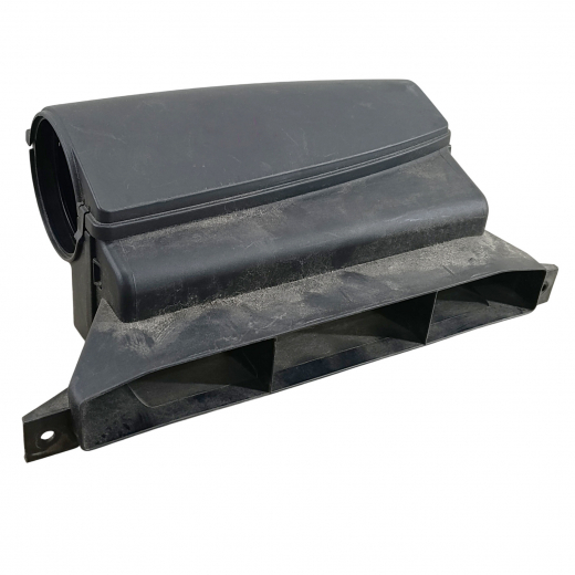 Воздухозаборник/ патрубок резонатора Volkswagen Passat '10-'15/ Tiguan '08-'17 (CAXA, CDAA, CCZC, CDAB, BWS, CFFB, CFGB, CLLA, CAYC, CAW, CCTA, CCTB, CCZD) Контрактный