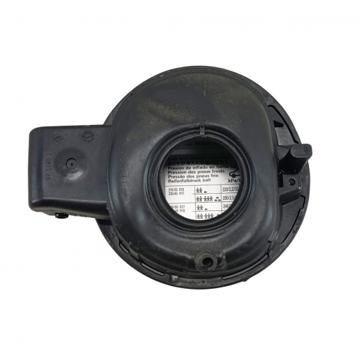 Лючок топливного бака Volkswagen Passat '10-'15 Контрактный