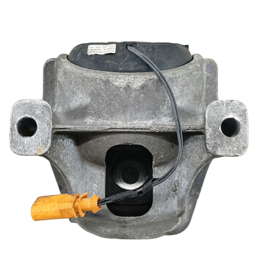 Подушка двигателя Audi Q5 '08-'17/ A4 '07-'15/ A5 '07-'16/ A4 Allroad '09-'16 (CDNC, CCWA, CJEB, CDNB) AMT/DSG, левая контрактная