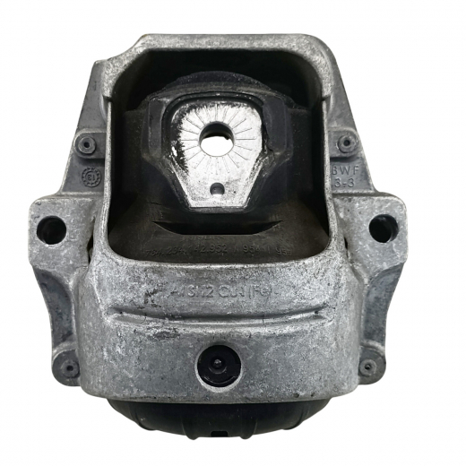 Подушка двигателя Audi Q5 '08-'17/ A4 '07-'15/ A5 '07-'16/ A4 Allroad '09-'16 (CDNC, CCWA, CJEB, CDNB) AMT/DSG, правая контрактная