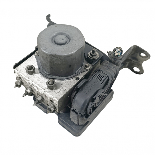 Блок ABS Toyota Camry '11-'12 (2AR-FE, 2GR-FE) контрактный 