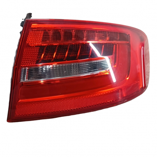 Стоп сигнал Audi A4 '11-'15 правый (8K5945096AC) контрактный