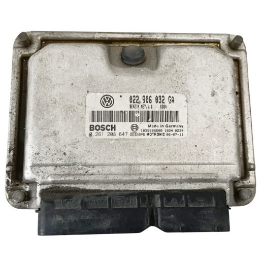 Компьютер двигателя Volkswagen Touareg '02-'10 (BMV) контрактный 022906032GA