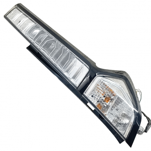 Стоп сигнал Toyota Roomy / Tank / Subaru Justy / Daihatsu Thor '16-'20 правый белый (81551-B1170) контрактный