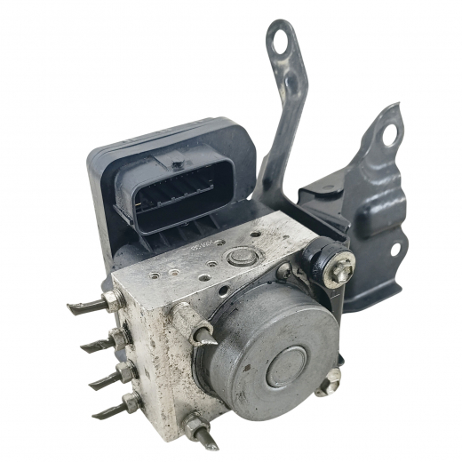 Блок ABS Toyota Axio '12-'15/ Fielder '12-'15 (1NZ-FE) 2WD контрактный 12.2012 - 03.2015