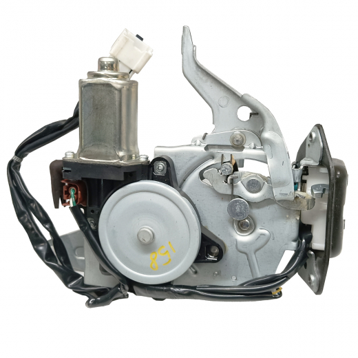 Замок багажника Nissan Elgrand '02-'10, Murano '08-'16, Serena '05-'10, X-Trail '13-'22 контрактный