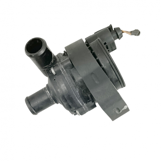 Помпа охлаждения Mercedes-Benz CLS '10-'18/ A '12-'18/ C '07-'14/ C '14-'26/ E '09-'16/ E '16-'26/ S '13-'26/ Cla '13-'19/ Gla '13-'26 (276.952,270.910,270.920,271.860,271.820,271.910,271.950,274.910,274.920,272.982,276.824,276.960) дополнительная контрактная MD0006WPU