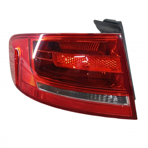 Стоп сигнал Audi A4 '07-'11 левый (8K5945095D) контрактный 