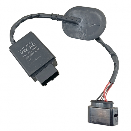 Блок управления топливным насосом Volkswagen Golf VI '08-'12, Passat '10-'15, Passat Сс '08-'11, Passat Сс '11-'16, Skoda Octavia '04-'08, Octavia '08-'13, Yeti '09-'18, Audi A3 '03-'12, A3 '12-'20, Tt '06-'14