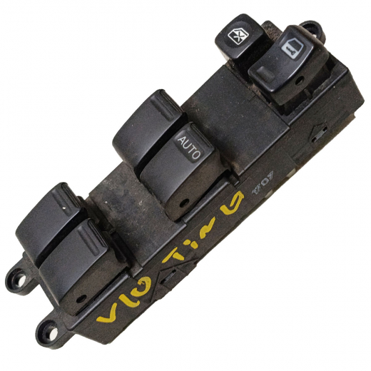 Кнопка стеклоподъемника Nissan Skyline '98-'02/ Tino '00-'03/ Cedric/ Gloria '87-'05 передняя правая контрактная