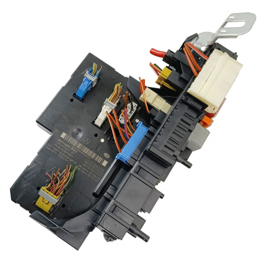 Блок реле (салон) Mercedes-Benz E '09-'16 Контрактный