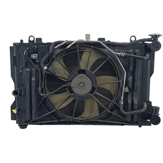 Радиатор охлаждения Toyota Corolla '06-'13/ Axio '06-'12/ Fielder '06-'12 (1NZ-FE, 2ZR-FE, 2ZR-FAE) AT с охлаждением КПП контрактный в сборе