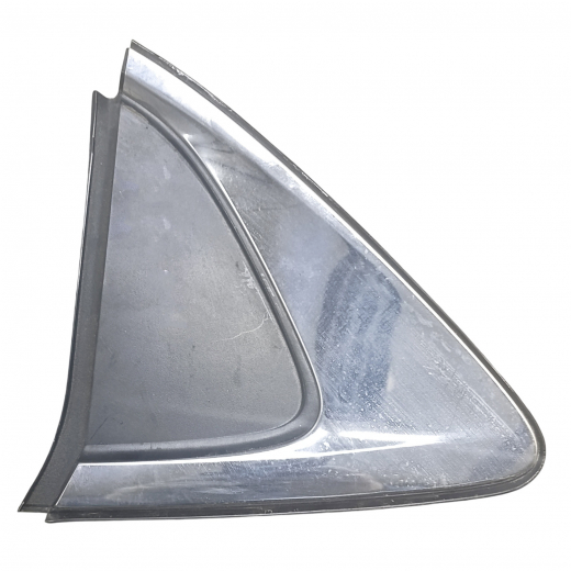 Молдинг крыла Mazda 6 / Atenza '12-'18 заднего левого Контрактный