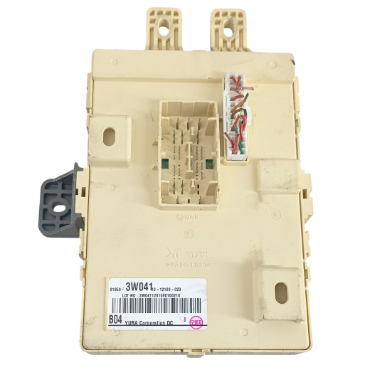 Блок реле (салон) Kia Sportage '10-'13 Контрактный