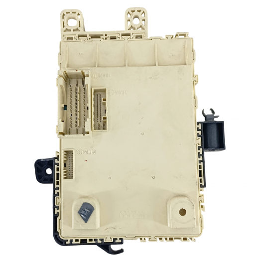 Блок реле (салон) Hyundai Elantra/ Avante '11-'16 Контрактный