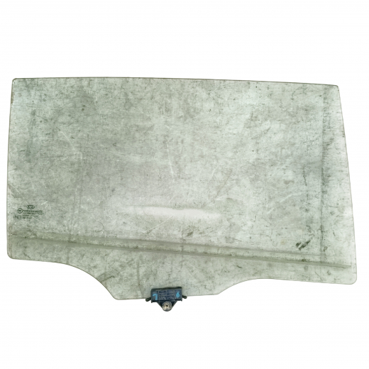 Стекло двери Kia Sportage '10-'16 задней правой контрактное