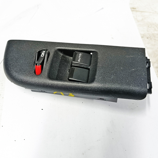 Кнопка стеклоподъемника Honda Logo '96-'01/ Civic '95-'00 передняя правая 2 кнопки контрактная