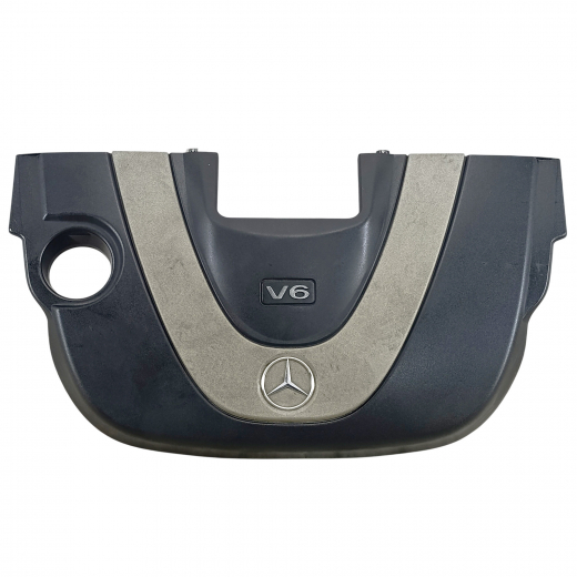 Крышка двигателя декоративная Mercedes-Benz ML '05-'11 (272.967) Контрактный