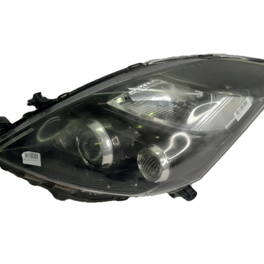 Фара Toyota Isis '11-'17 левая ксенон (44-72) контрактная