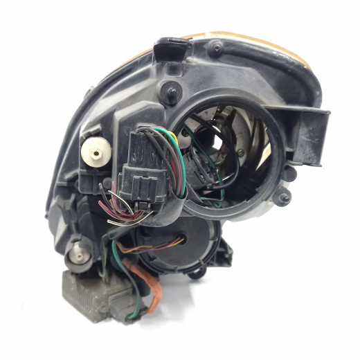 Фара Nissan Skyline '01-'04 правая ксенон (16-80) контрактная