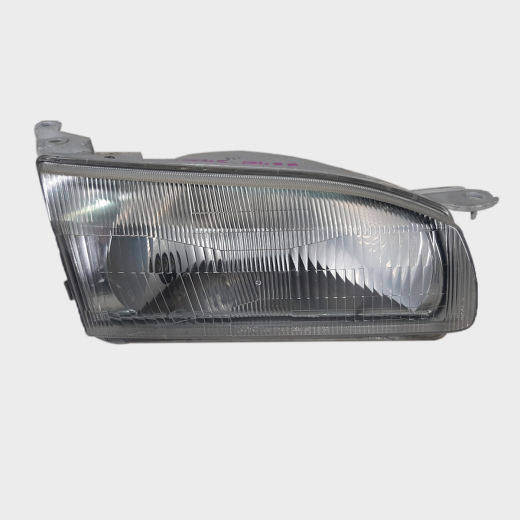 Фара Toyota Corolla Sedan '95-'97 правая (12-411) контрактная