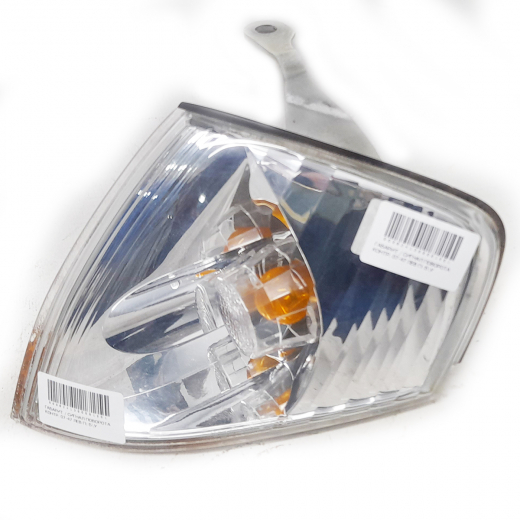 Габарит Mazda Familia '99-'04 левый (07-47) контрактный