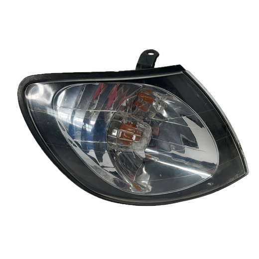 Габарит Toyota Spacio '98-'01 правый черный (13-39) контрактный